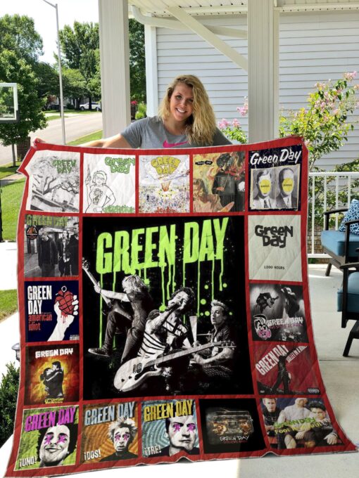 Buy Green Day Style 2 Quilt Blanket & Quilt Bedding Set