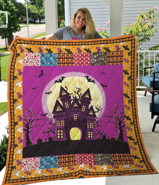 Buy Halloween Haunted Castle Quilt Blanket & Quilt Bedding Set Great Customized Gifts For Birthday Halloween Perfect Gifts For Halloween Lover