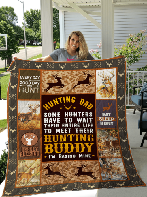 Buy Hunting Dad I'M Raising Mine Quilt Blanket & Quilt Bedding Set Great Customized Gifts For Birthday Christmas Thanksgiving Perfect Gifts For Hunting Lover