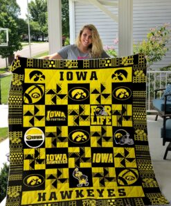 Buy Iowa Hawkeyes Quilt Blanket & Quilt Bedding Set - Meteew