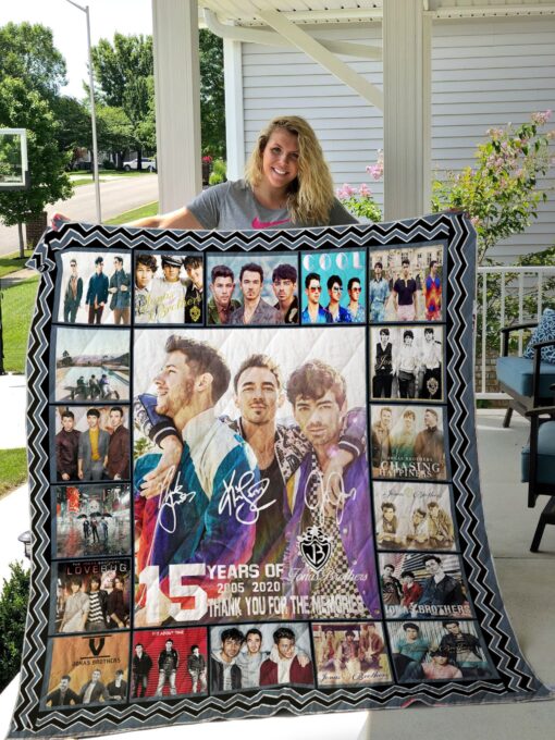 Buy Jonas Brothers Happiness Begins Tour Quilt Blanket & Quilt Bedding Set