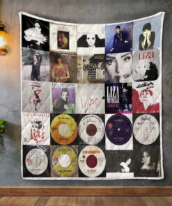 Buy Liza Minnelli Quilt Blanket & Quilt Bedding Set