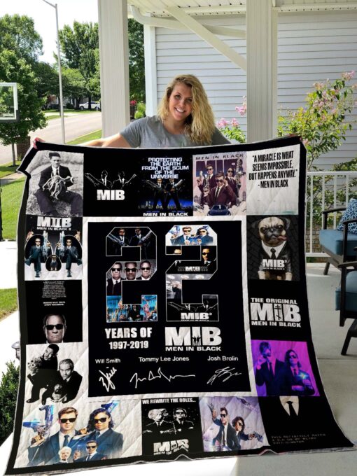 Buy Men In Black Mib Quilt Blanket & Quilt Bedding Set