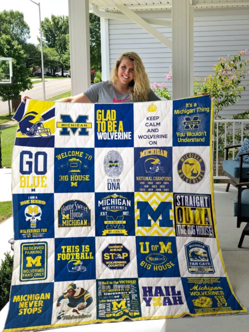 Buy Michigan Wolverines Quilt Blanket & Quilt Bedding Set 02