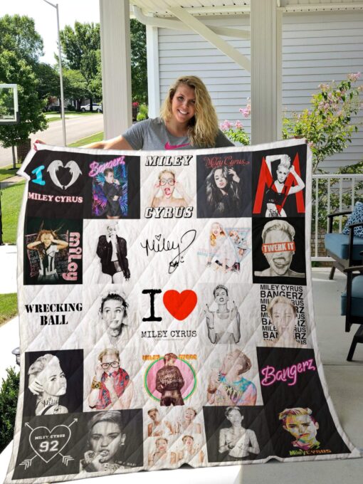 Buy Miley Cyrus T-Shirts Quilt Blanket & Quilt Bedding Set