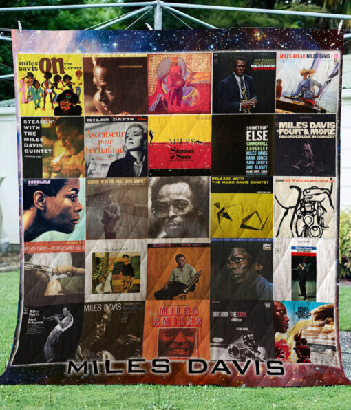 Buy Miles Davis Albums Quilt Blanket & Quilt Bedding Set