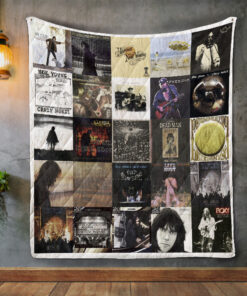 Buy Neil Young Style 2 Quilt Blanket & Quilt Bedding Set