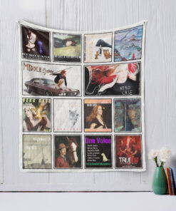 Buy Neko Case Quilt Blanket & Quilt Bedding Set