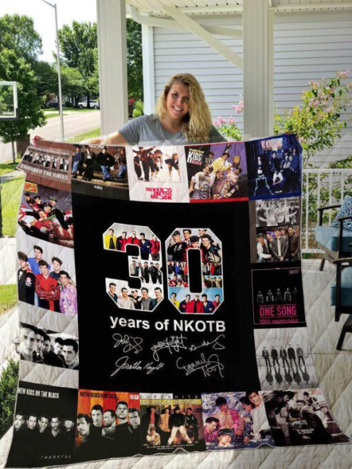 Buy New Kids On The Block 01 All Season Plus Size Quilt Blanket & Quilt Bedding Set