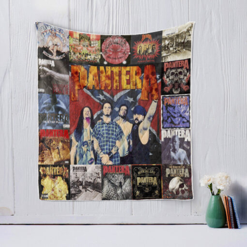 Buy Pantera Style 2 Quilt Blanket & Quilt Bedding Set