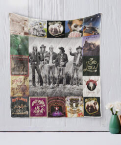 Buy Outlaws Quilt Blanket & Quilt Bedding Set