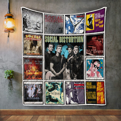 Buy Social Distortion Style 2 Quilt Blanket & Quilt Bedding Set