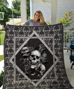 Buy Skull Pattern Quilt Blanket & Quilt Bedding Set Great Customized Gifts For Birthday Christmas Thanksgiving Perfect Gifts For Skull Lover