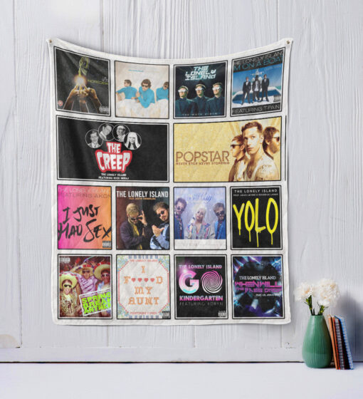 Buy The Lonely Island Quilt Blanket & Quilt Bedding Set