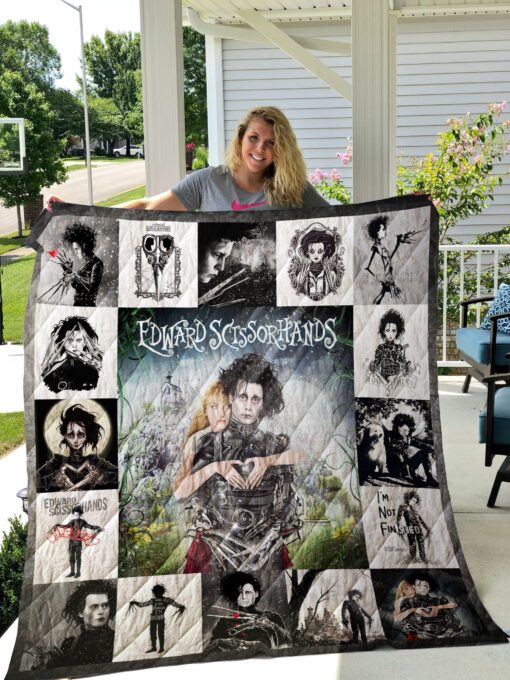 Buy Edward Scissorhands Poster Quilt Blanket & Quilt Bedding Set