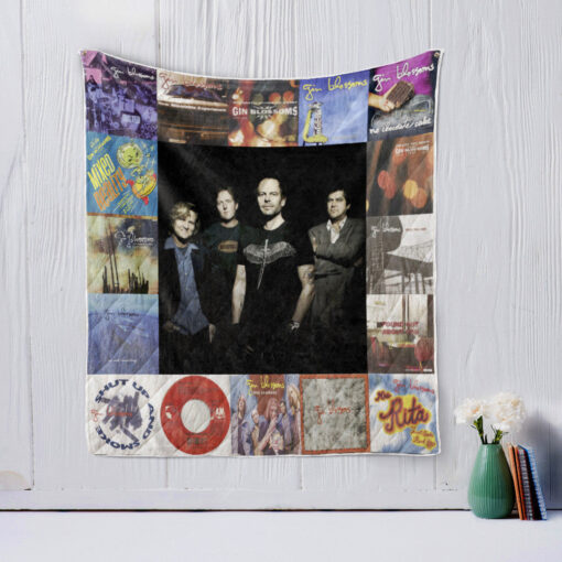 Buy Gin Blossoms Quilt Blanket & Quilt Bedding Set